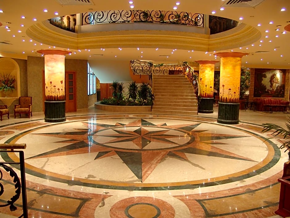 Pyramisa Cairo Suites & Casino Hotel