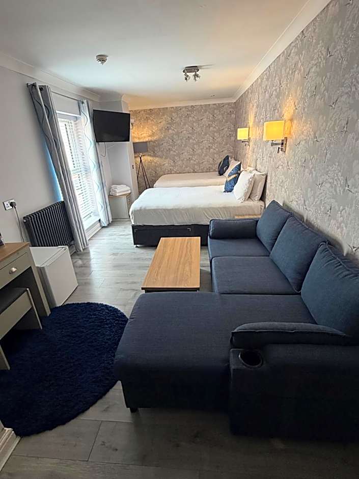 The Hillcrest Hotel