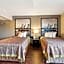 Super 8 by Wyndham Millbury/Toledo