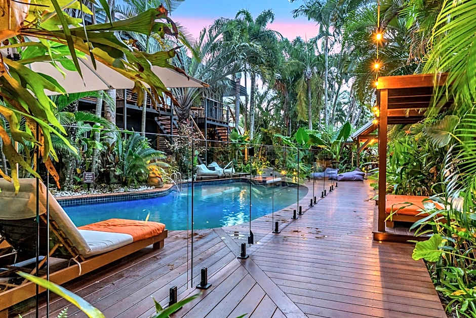 The Palms At Palm Cove