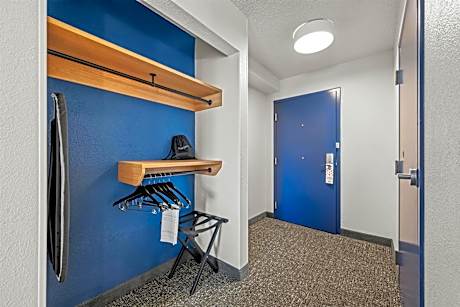 King Room - Hearing Access