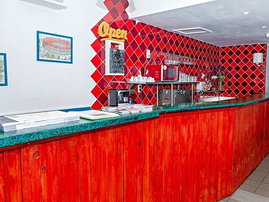 Auberge de Jeunesse HI Nîmes