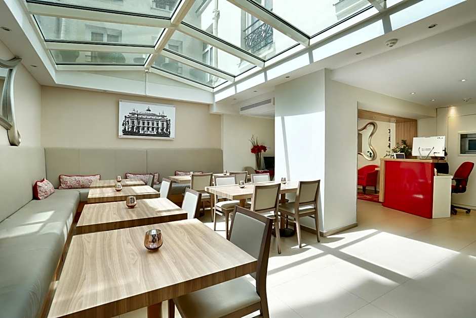 Le Grand Hotel De Normandie