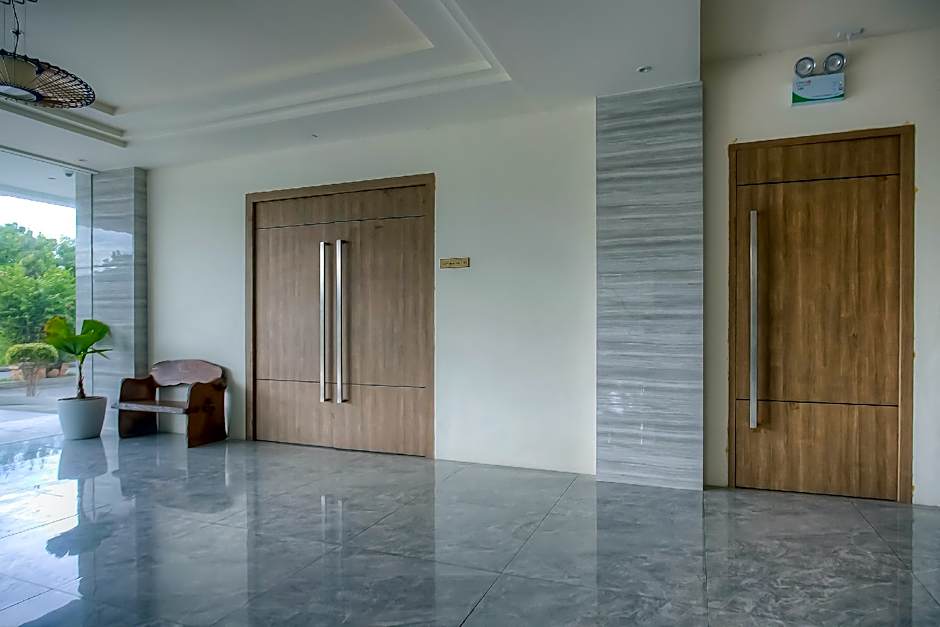 OYO 1080 THE BEST INN