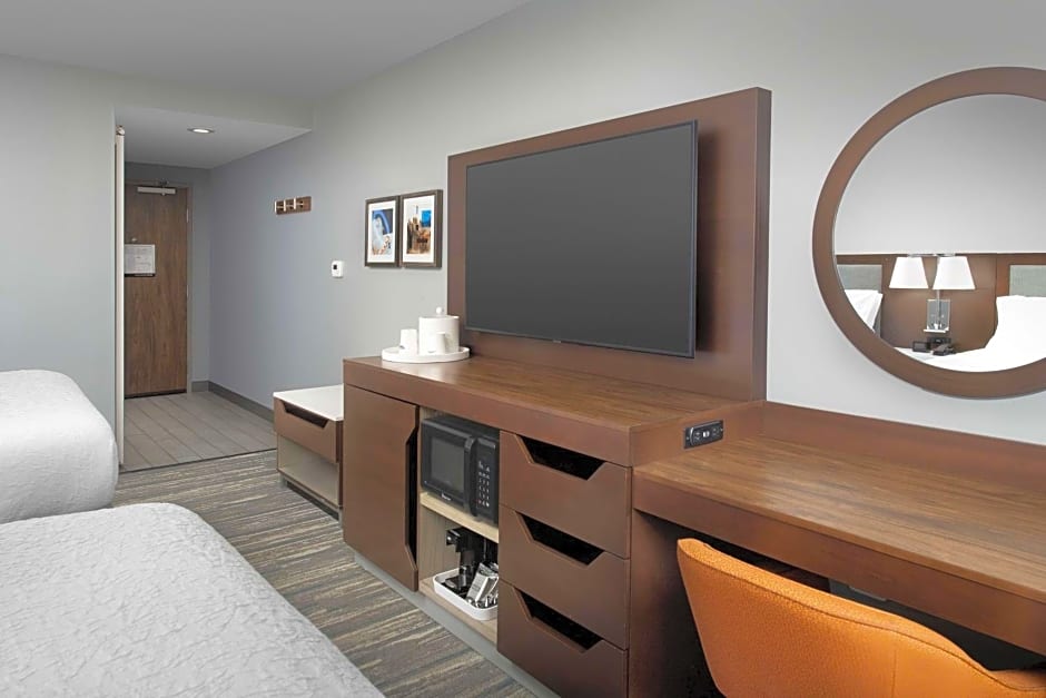 Hampton Inn By Hilton & Suites Rapid City Rushmore, SD