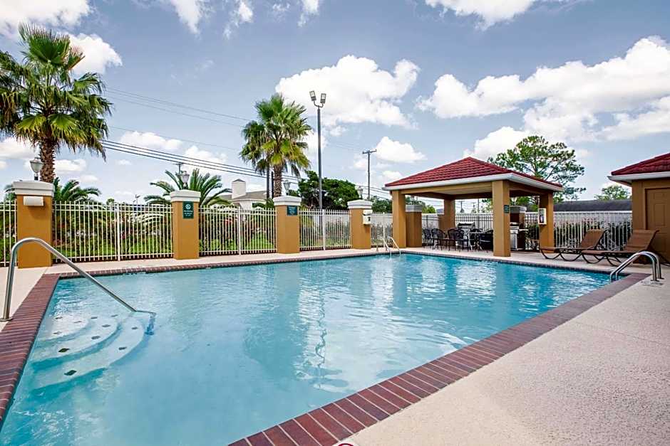 La Quinta Inn & Suites by Wyndham Bay City