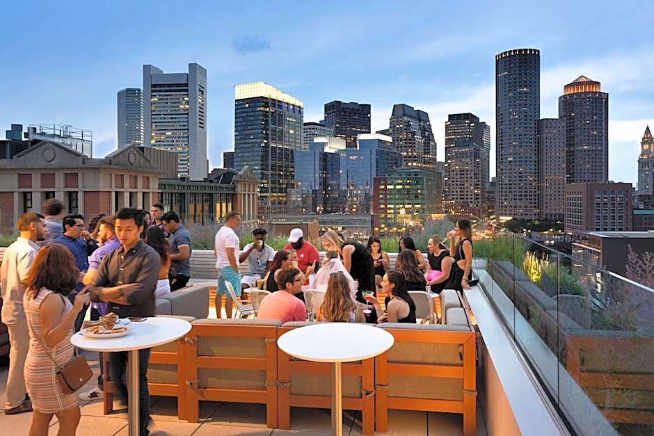 YOTEL Boston