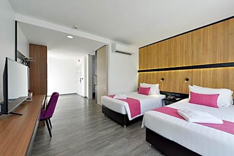 Deluxe Twin - Non-Smoking