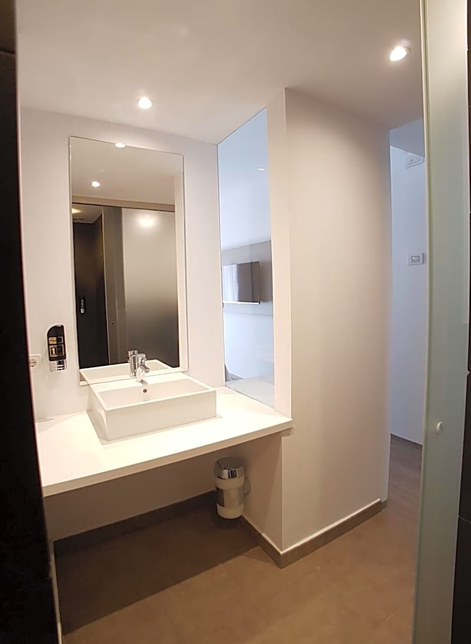 Planet Hotels ONE - Adults Only 16 years