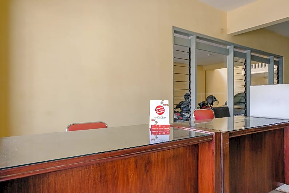 OYO 1289 Cbr Residence