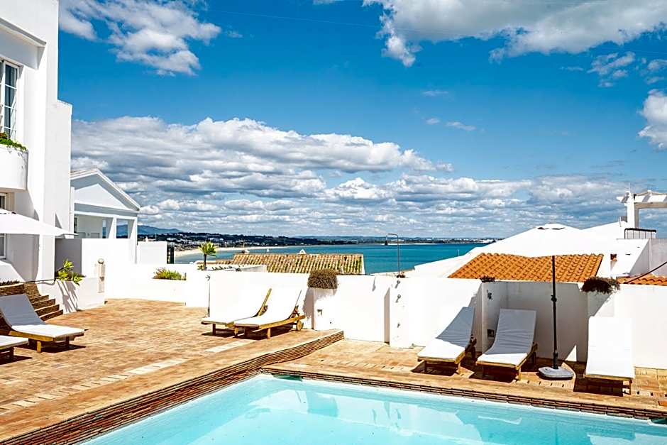 Baluarte da Vila Apartments