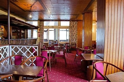 VIP Inn Miramonte Hotel