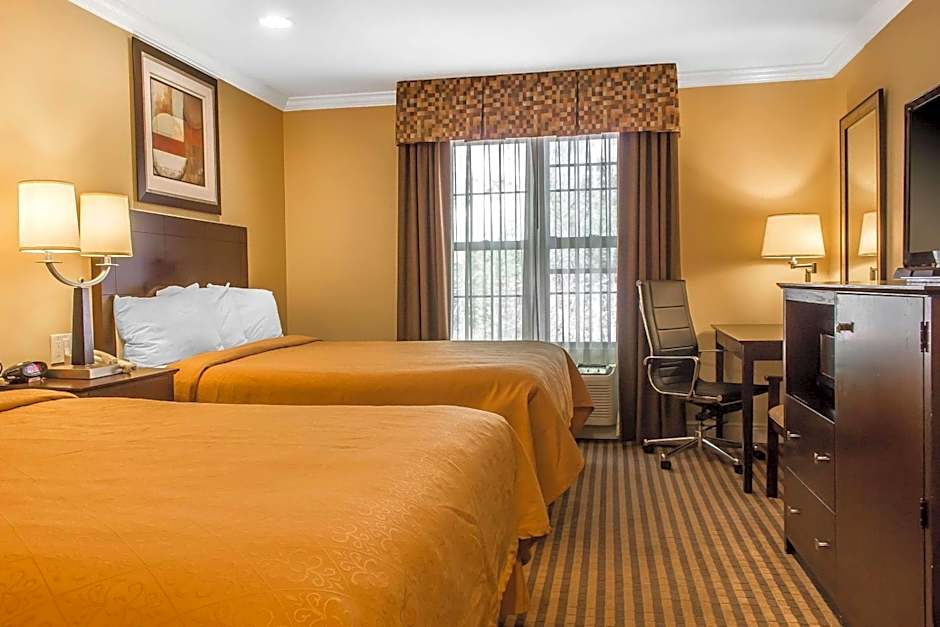 Quality Inn Near Mountain Creek