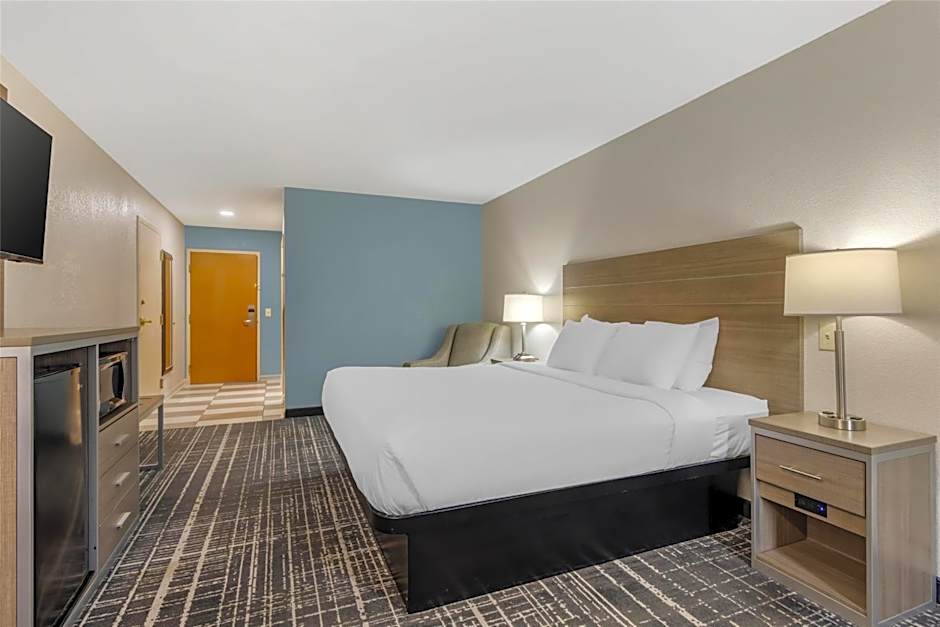 Best Western Commerce Inn