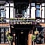 Crown Hotel