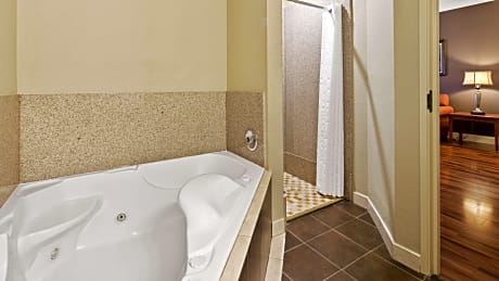 Suite-1 King Bed, Non-Smoking, Royal Suite, 2 Sofas In Room, Whirlpool Bathtub, Laminate Floors, Fou
