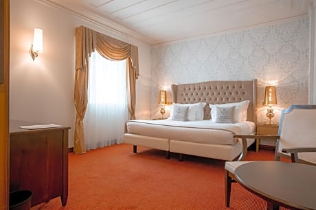 Noble Double Room with New Years' Program