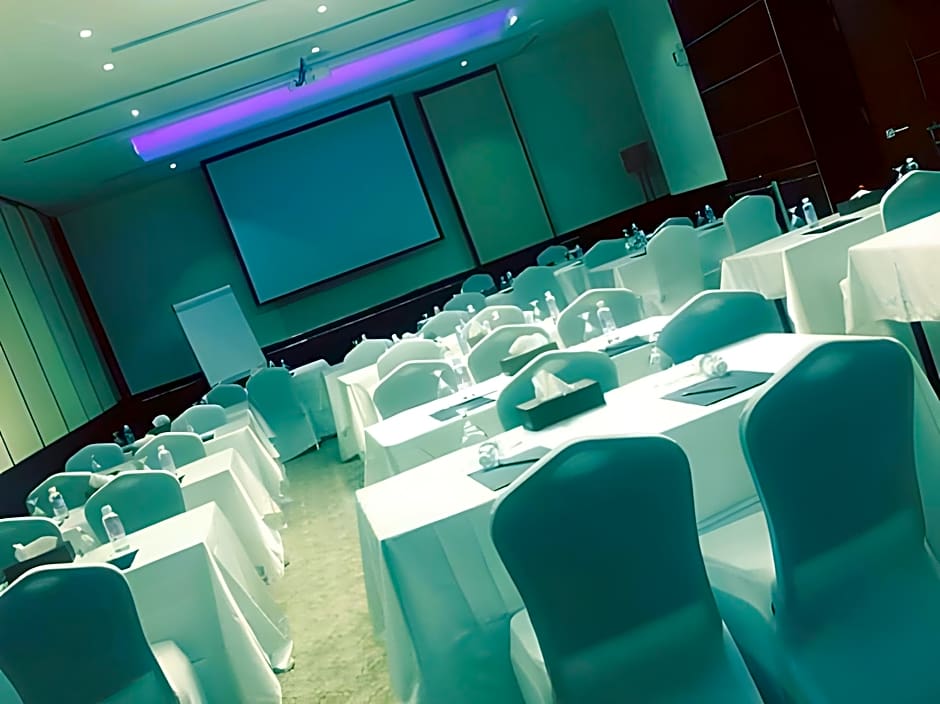 Zara Continental Hotel