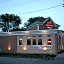 Aashram Hotel by Niagara River