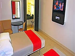 2 Queen Beds | Mobility Accessible Tub Nsmk