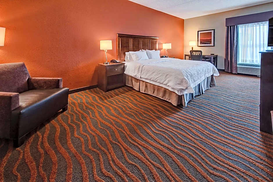 Hampton Inn By Hilton Clarksville