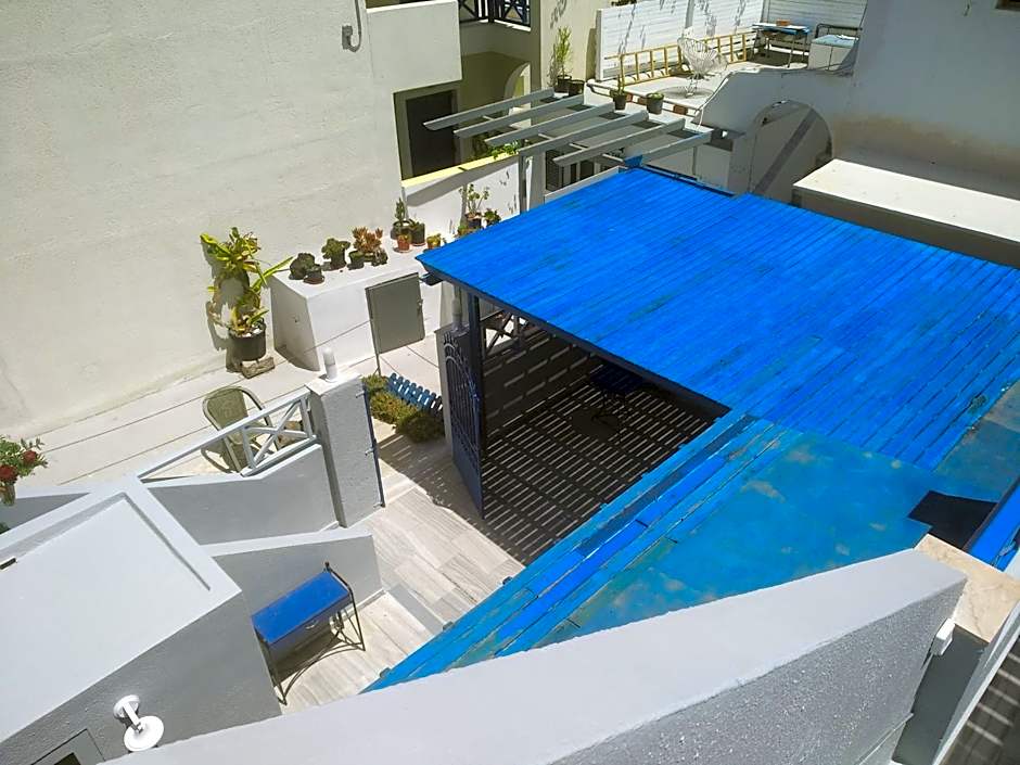 Lunar Santorini Hotel