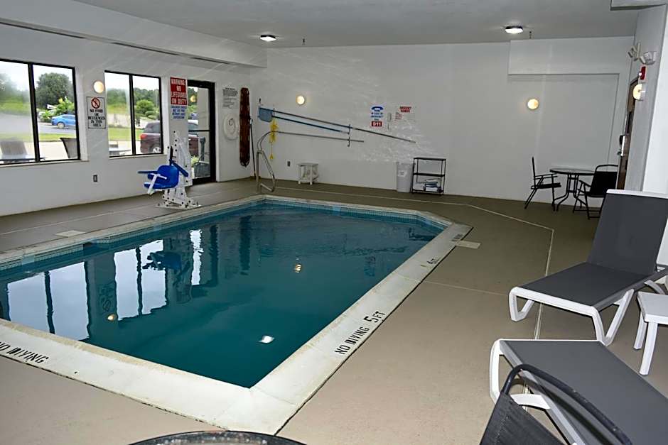 Quality Inn & Suites Brooks Louiville South