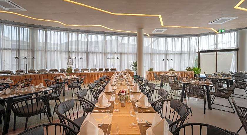 Metadee Concept Hotel