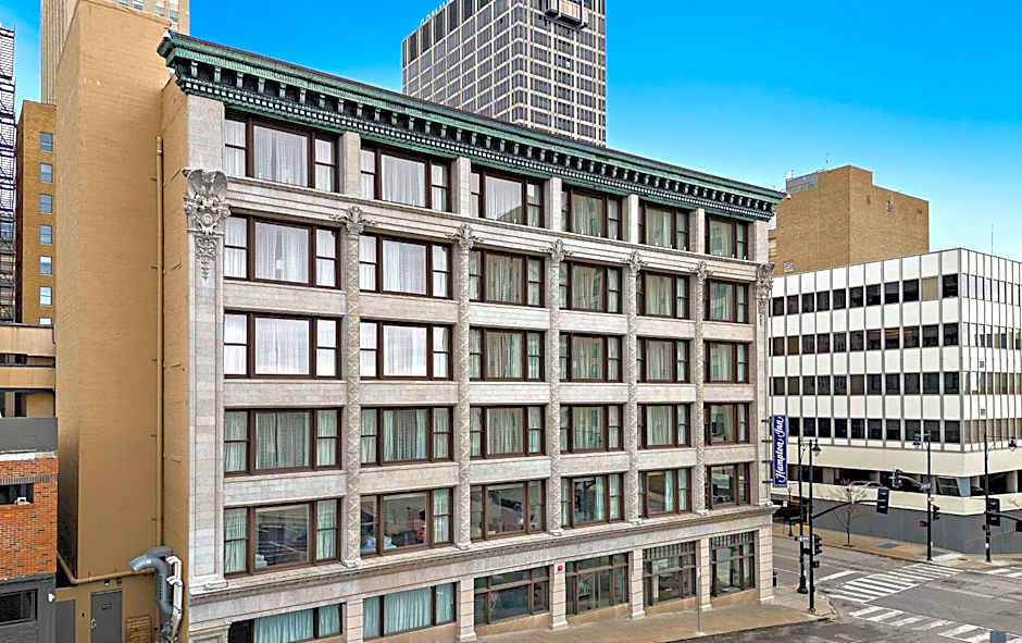Hampton Inn By Hilton Kansas City Downtown Financial District, MO