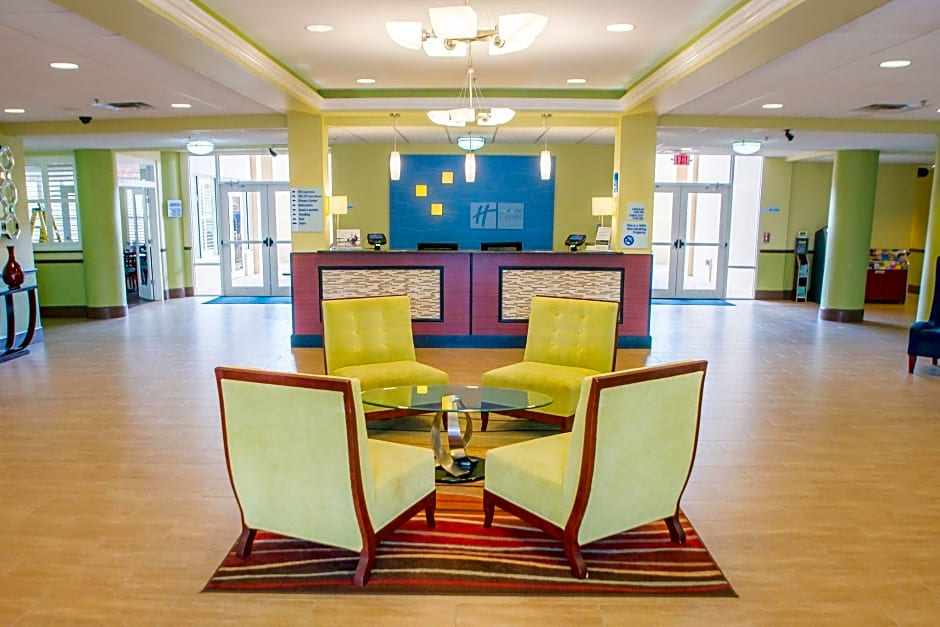 Holiday Inn Express Hotel & Suites Cocoa, an IHG Hotel