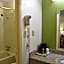Super 8 by Wyndham Tifton