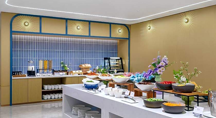 Holiday Inn Express Dalian City Center