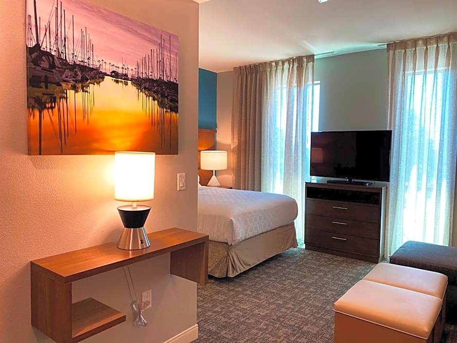 Staybridge Suites Long Beach Airport By IHG