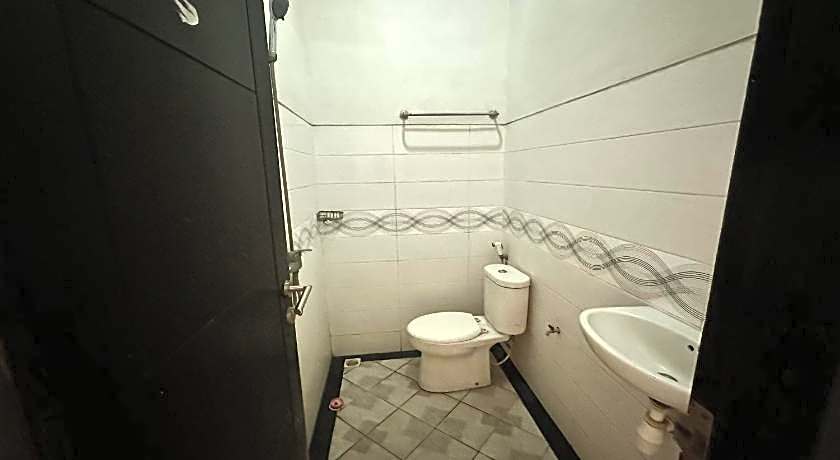 HOTEL WARTA SARI