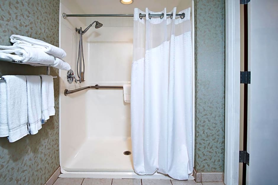 Holiday Inn Express Exton-Lionville By IHG