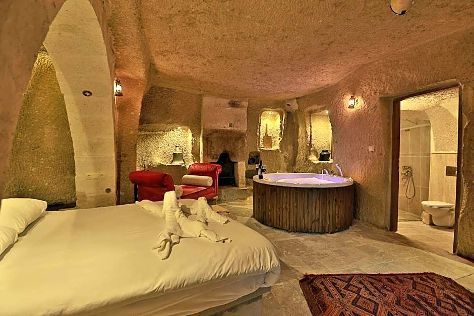 Cappadocia Eagle Cave Inn