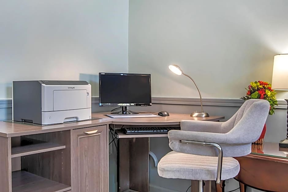 Econo Lodge Tupelo Barnes Crossing