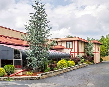 Econo Lodge Scranton near Montage Mountain
