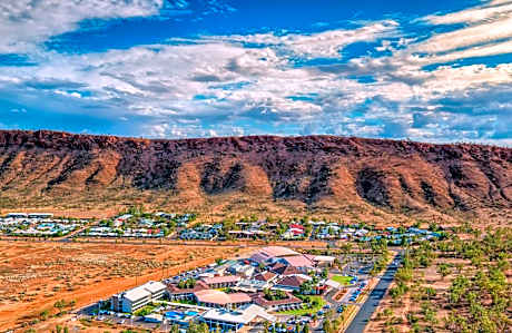 Crowne Plaza Alice Springs Lasseters By IHG