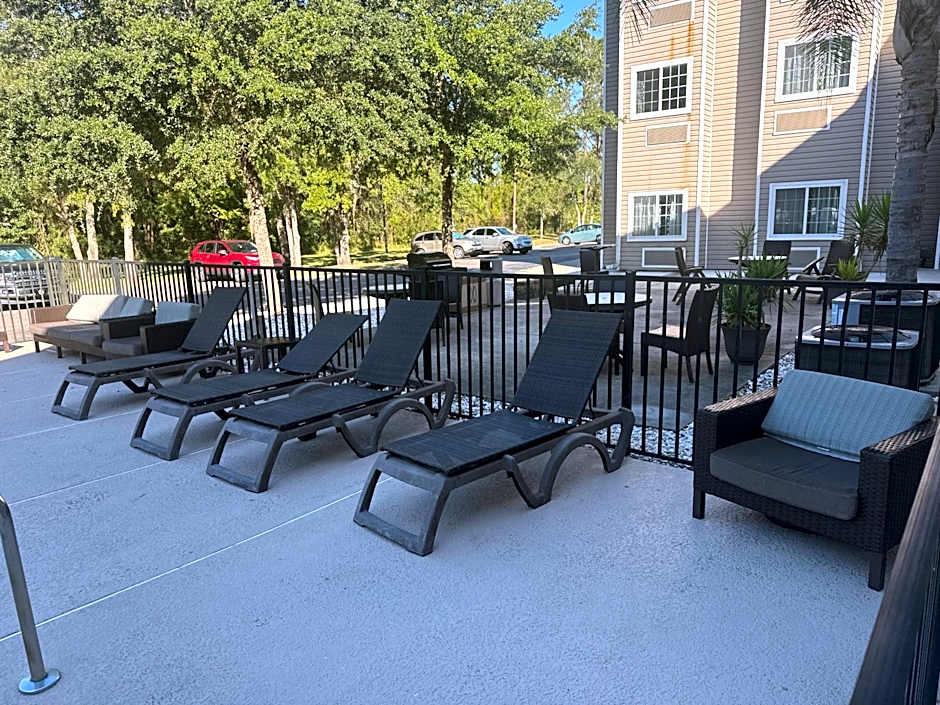 Microtel Inn & Suites By Wyndham Jacksonville Airport