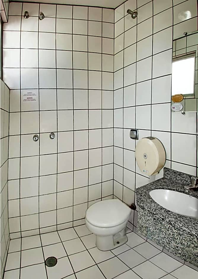 Lira Hotel