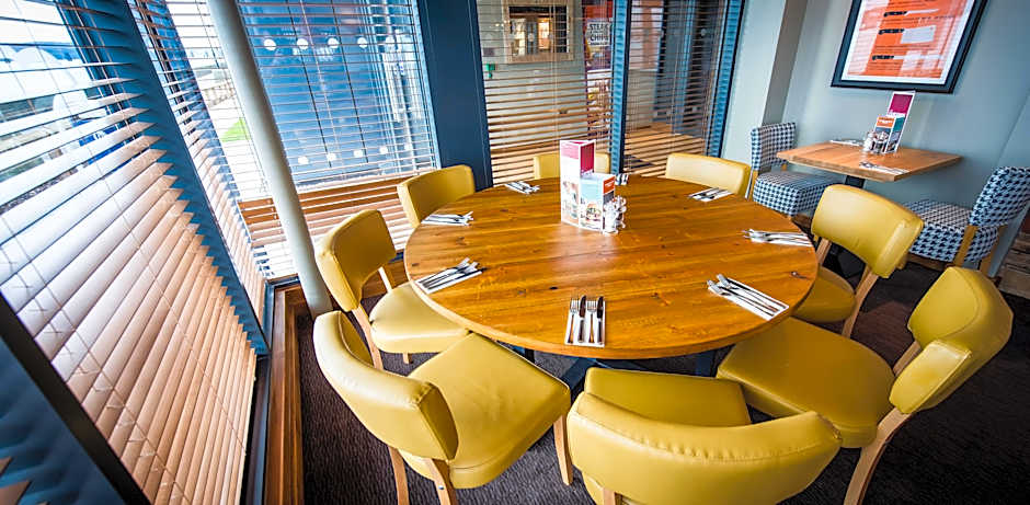 Premier Inn Dundee Centre