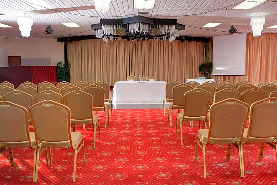 The Diplomat Hotel Restaurant & Spa