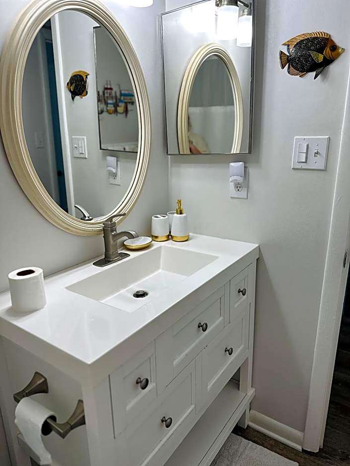 Condo at Happy Hour Tybee