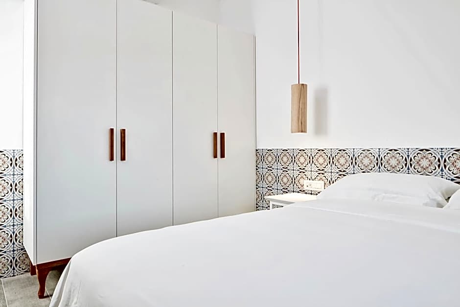 Angelina Boutique Escape