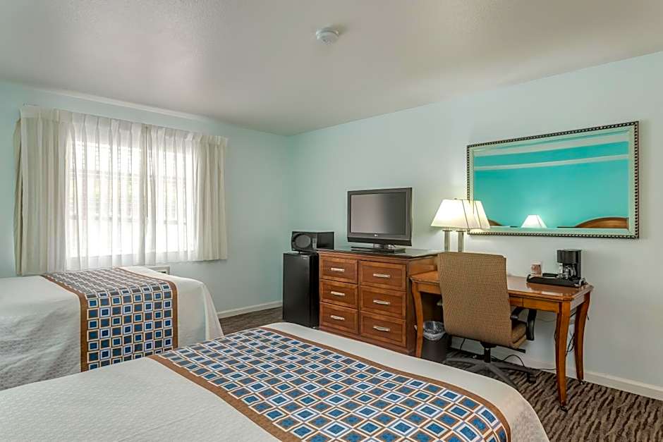 Pacifica Beach Hotel