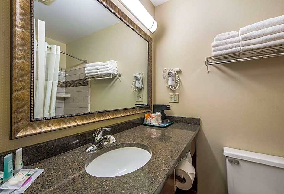 Quality Inn & Suites Newberry
