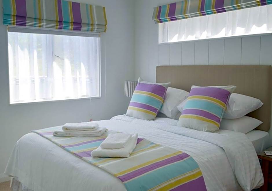 Bovisand Lodge Holiday Park, Beachside Location & Indoor Heated Pool