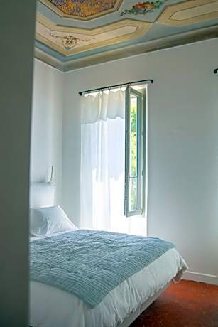 Junior Suite with Garden View