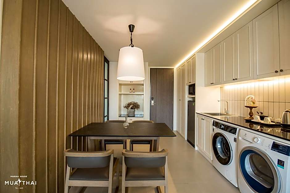 Marina House MUAYTHAI Ta-iad Phuket